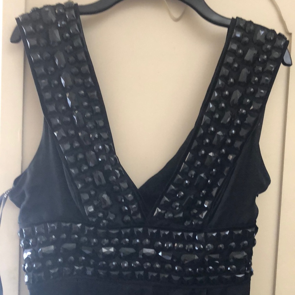 Dress - Picture 4 of 8
